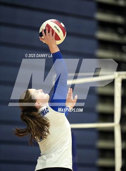Thumbnail 3 in McLean @ West Potomac photogallery.