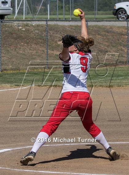 Thumbnail 1 in Red Bluff @ Foothill photogallery.