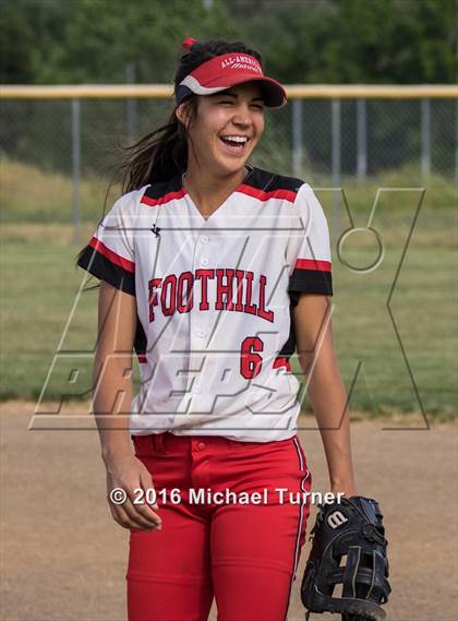 Thumbnail 3 in Red Bluff @ Foothill photogallery.