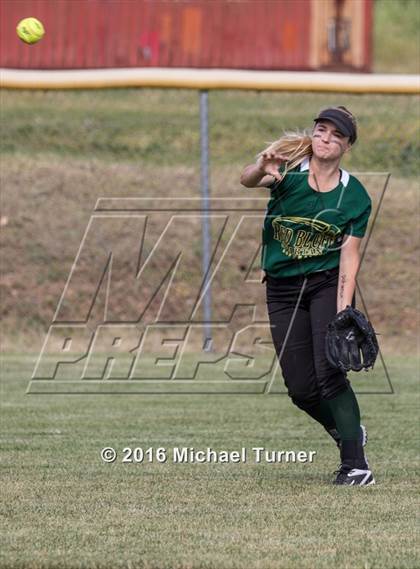 Thumbnail 1 in Red Bluff @ Foothill photogallery.