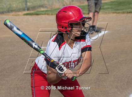 Thumbnail 1 in Red Bluff @ Foothill photogallery.