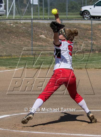 Thumbnail 2 in Red Bluff @ Foothill photogallery.