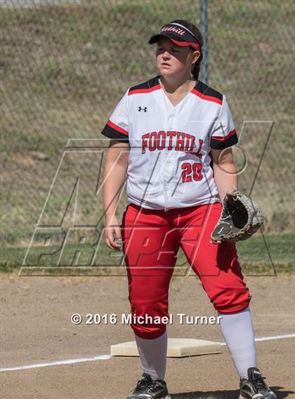 Thumbnail 2 in Red Bluff @ Foothill photogallery.