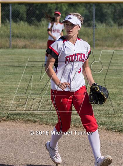 Thumbnail 2 in Red Bluff @ Foothill photogallery.