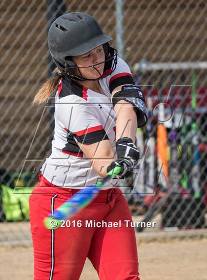 Thumbnail 3 in Red Bluff @ Foothill photogallery.