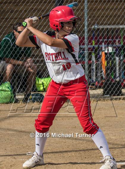 Thumbnail 3 in Red Bluff @ Foothill photogallery.