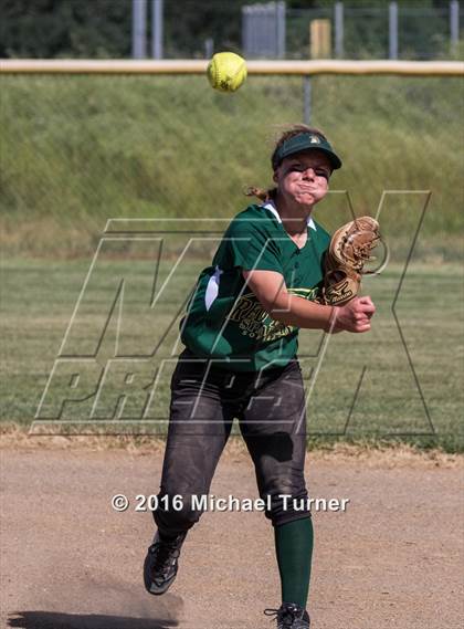 Thumbnail 2 in Red Bluff @ Foothill photogallery.