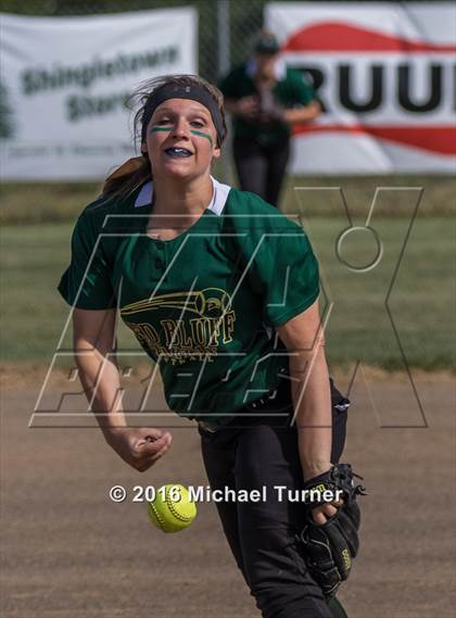 Thumbnail 3 in Red Bluff @ Foothill photogallery.