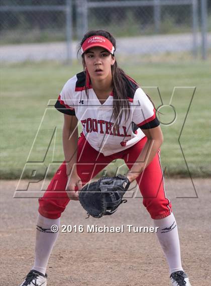 Thumbnail 1 in Red Bluff @ Foothill photogallery.