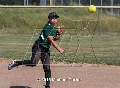 Thumbnail 3 in Red Bluff @ Foothill photogallery.