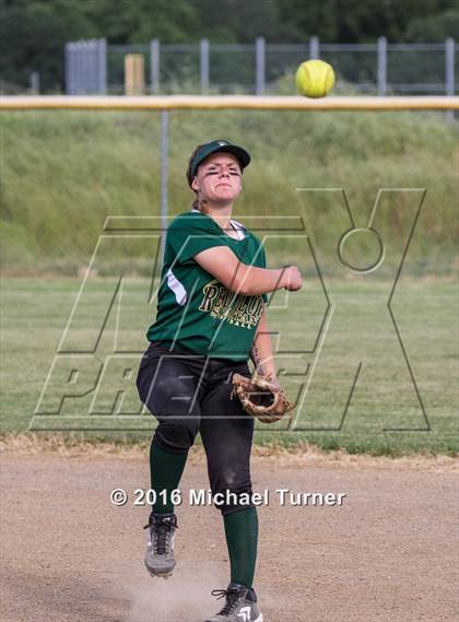 Thumbnail 3 in Red Bluff @ Foothill photogallery.