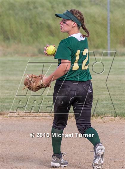 Thumbnail 2 in Red Bluff @ Foothill photogallery.