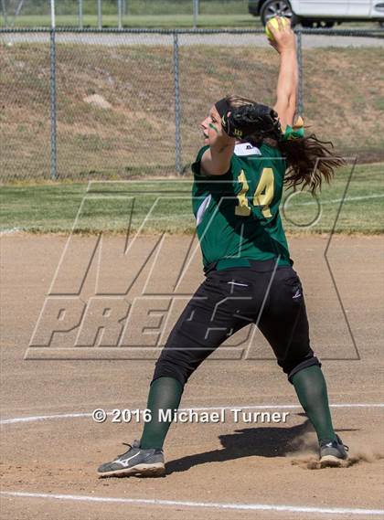 Thumbnail 1 in Red Bluff @ Foothill photogallery.