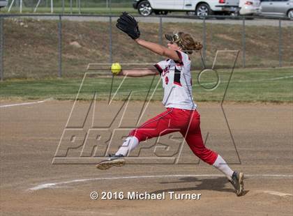 Thumbnail 2 in Red Bluff @ Foothill photogallery.