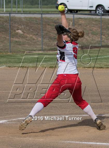 Thumbnail 3 in Red Bluff @ Foothill photogallery.