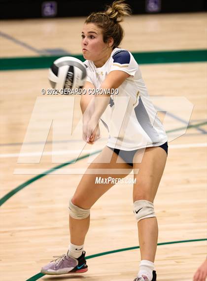 Thumbnail 1 in Central Catholic @ Manteca photogallery.
