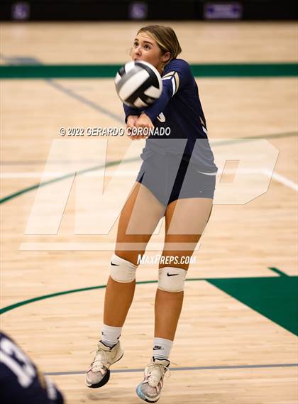 Thumbnail 3 in Central Catholic @ Manteca photogallery.
