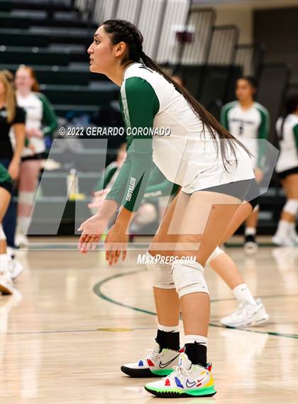 Thumbnail 2 in Central Catholic @ Manteca photogallery.