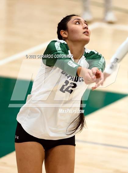 Thumbnail 2 in Central Catholic @ Manteca photogallery.