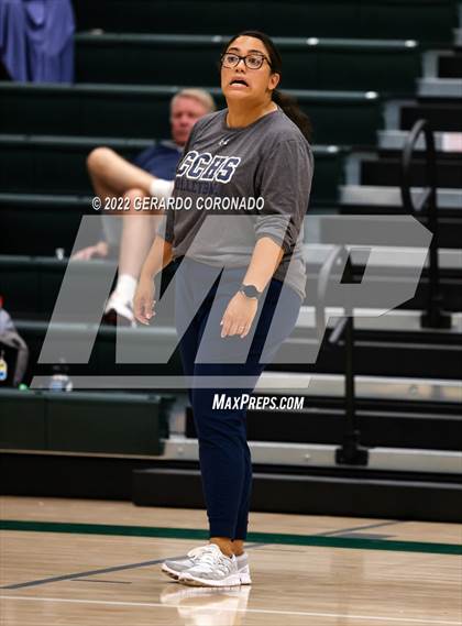 Thumbnail 2 in Central Catholic @ Manteca photogallery.
