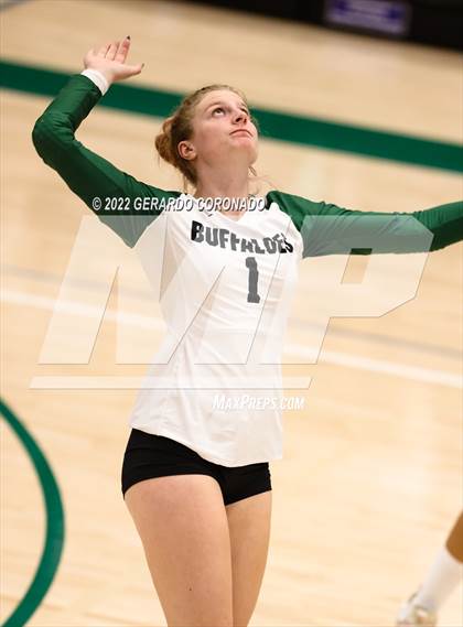Thumbnail 3 in Central Catholic @ Manteca photogallery.