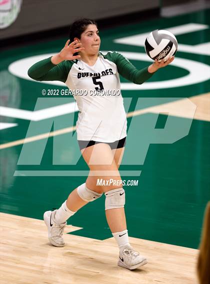 Thumbnail 3 in Central Catholic @ Manteca photogallery.