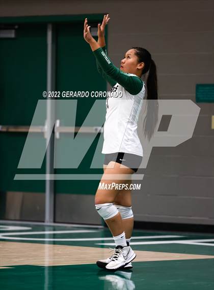 Thumbnail 1 in Central Catholic @ Manteca photogallery.