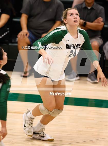 Thumbnail 1 in Central Catholic @ Manteca photogallery.