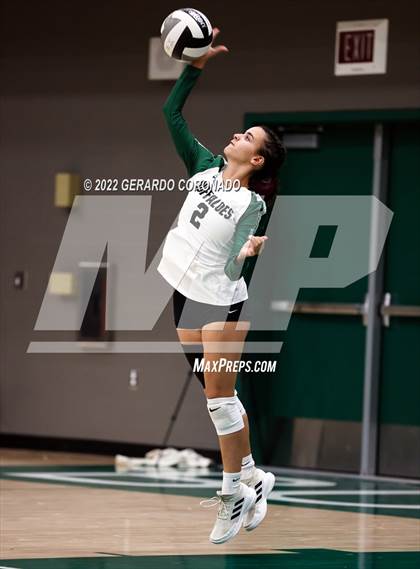 Thumbnail 3 in Central Catholic @ Manteca photogallery.