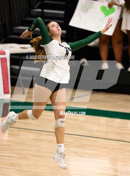 Thumbnail 3 in Central Catholic @ Manteca photogallery.