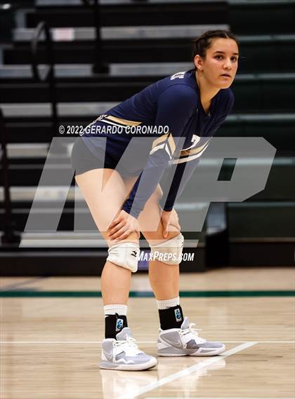 Thumbnail 3 in Central Catholic @ Manteca photogallery.