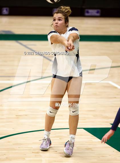 Thumbnail 2 in Central Catholic @ Manteca photogallery.
