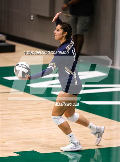 Thumbnail 3 in Central Catholic @ Manteca photogallery.