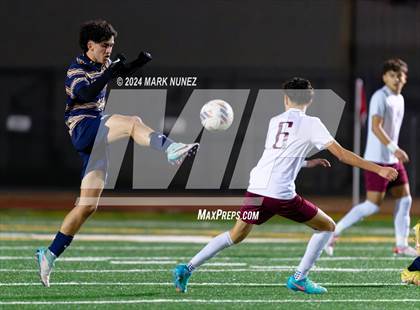 Thumbnail 2 in Golden Valley vs. Elk Grove (CIF SJS Division 2 Semifinal) photogallery.