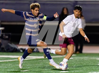 Thumbnail 1 in Golden Valley vs. Elk Grove (CIF SJS Division 2 Semifinal) photogallery.