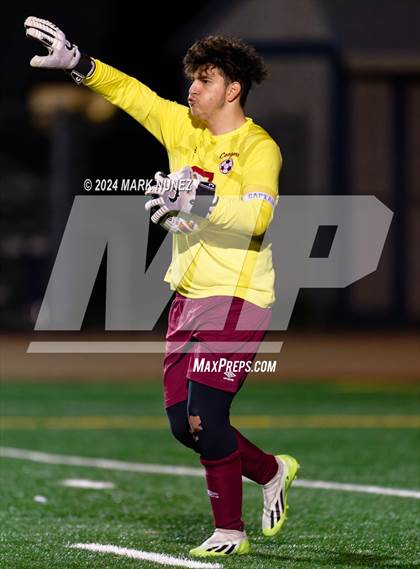 Thumbnail 3 in Golden Valley vs. Elk Grove (CIF SJS Division 2 Semifinal) photogallery.
