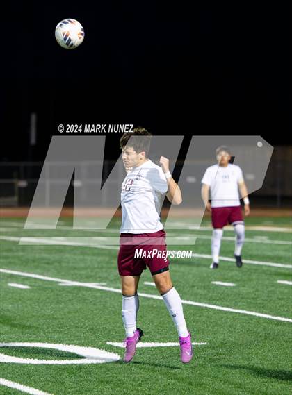 Thumbnail 3 in Golden Valley vs. Elk Grove (CIF SJS Division 2 Semifinal) photogallery.