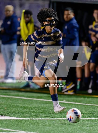 Thumbnail 1 in Golden Valley vs. Elk Grove (CIF SJS Division 2 Semifinal) photogallery.