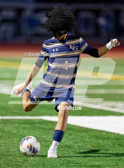 Thumbnail 3 in Golden Valley vs. Elk Grove (CIF SJS Division 2 Semifinal) photogallery.