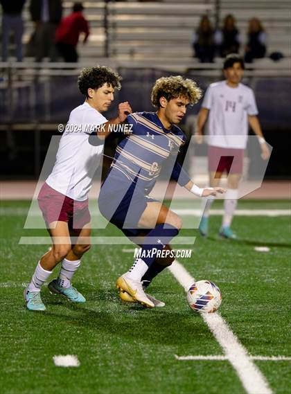 Thumbnail 3 in Golden Valley vs. Elk Grove (CIF SJS Division 2 Semifinal) photogallery.