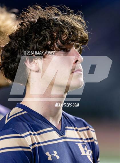 Thumbnail 2 in Golden Valley vs. Elk Grove (CIF SJS Division 2 Semifinal) photogallery.