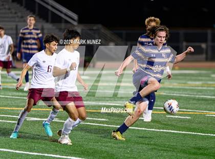 Thumbnail 2 in Golden Valley vs. Elk Grove (CIF SJS Division 2 Semifinal) photogallery.