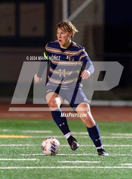 Thumbnail 3 in Golden Valley vs. Elk Grove (CIF SJS Division 2 Semifinal) photogallery.