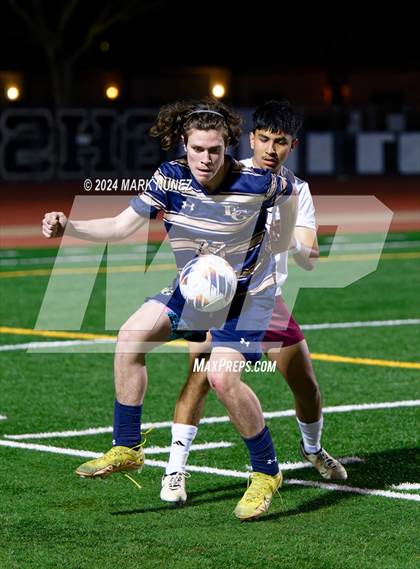 Thumbnail 3 in Golden Valley vs. Elk Grove (CIF SJS Division 2 Semifinal) photogallery.