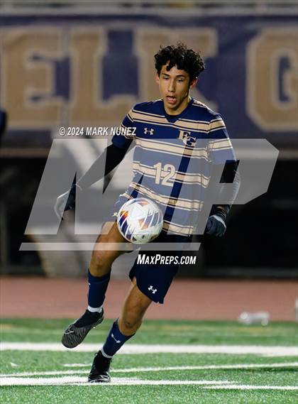 Thumbnail 3 in Golden Valley vs. Elk Grove (CIF SJS Division 2 Semifinal) photogallery.