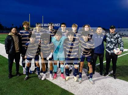 Thumbnail 3 in Golden Valley vs. Elk Grove (CIF SJS Division 2 Semifinal) photogallery.