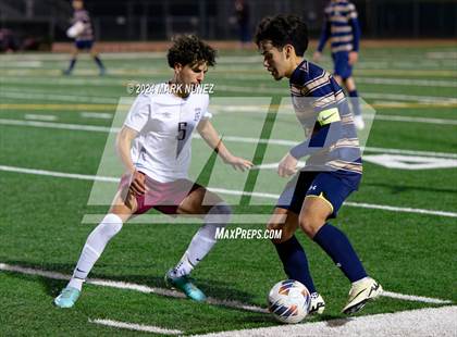 Thumbnail 3 in Golden Valley vs. Elk Grove (CIF SJS Division 2 Semifinal) photogallery.