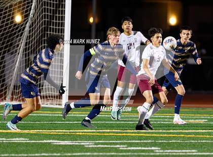 Thumbnail 2 in Golden Valley vs. Elk Grove (CIF SJS Division 2 Semifinal) photogallery.