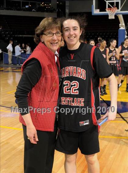 Thumbnail 2 in St. Mary's vs. Harvard-Westlake (CIF State D4 Award Photos) photogallery.