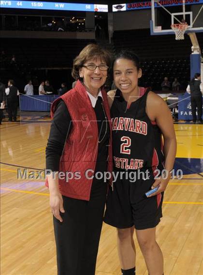 Thumbnail 3 in St. Mary's vs. Harvard-Westlake (CIF State D4 Award Photos) photogallery.